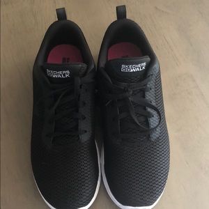 Skechers Go Walk